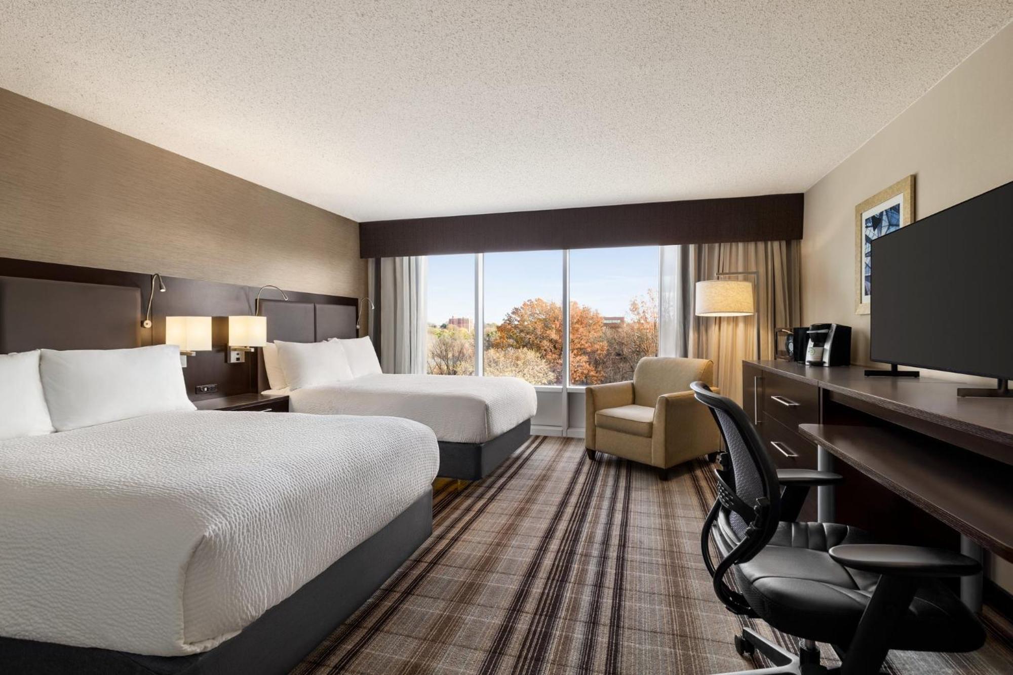 Holiday Inn Gaithersburg By Ihg Ngoại thất bức ảnh