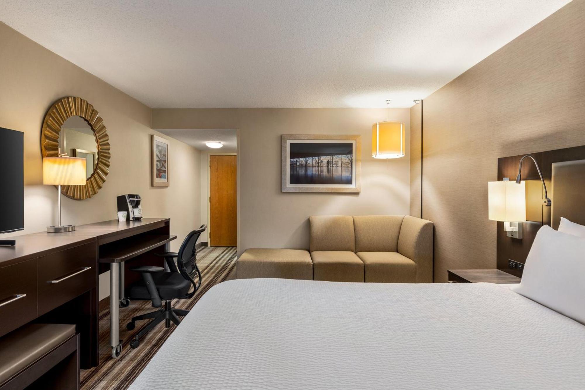 Holiday Inn Gaithersburg By Ihg Ngoại thất bức ảnh