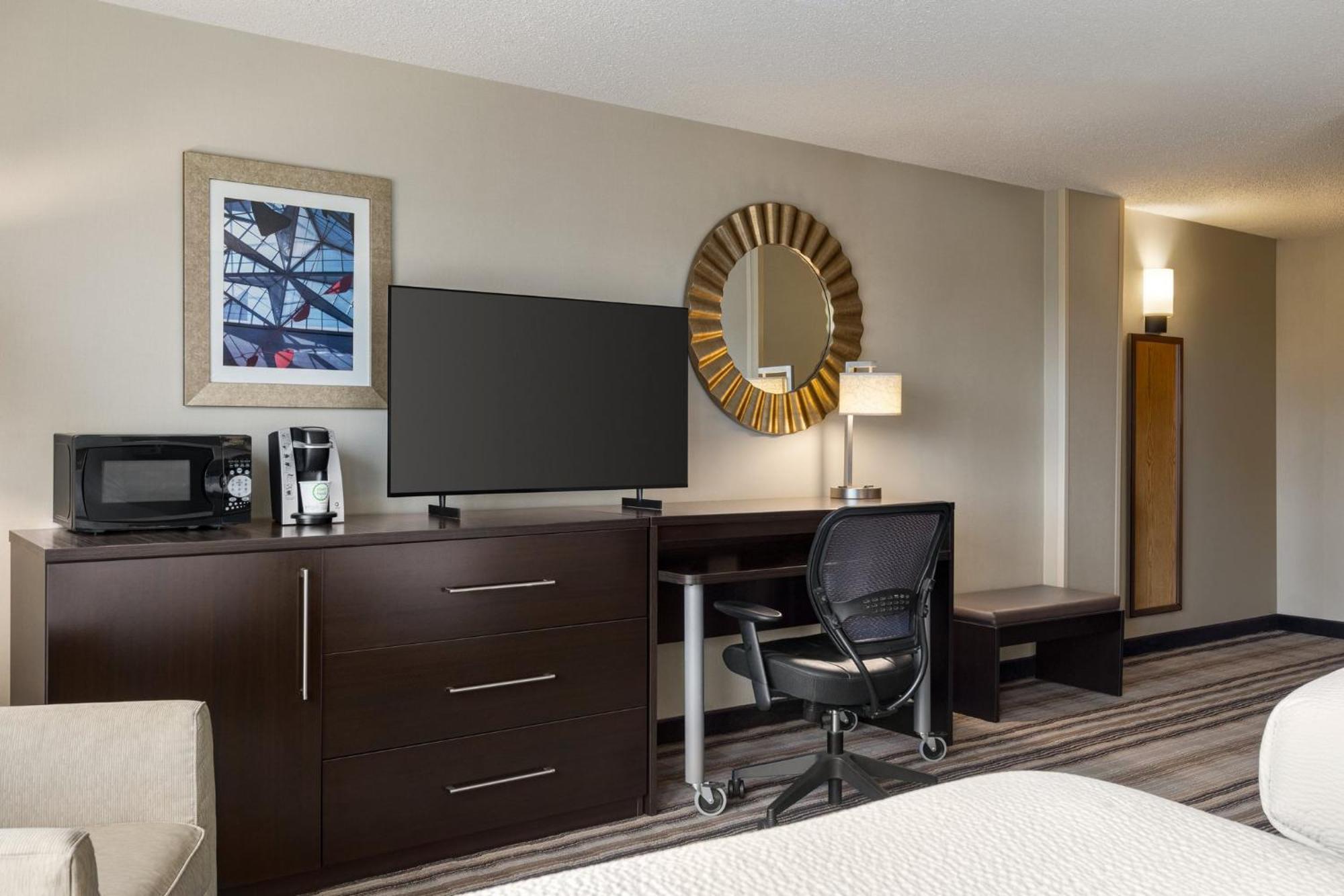 Holiday Inn Gaithersburg By Ihg Ngoại thất bức ảnh